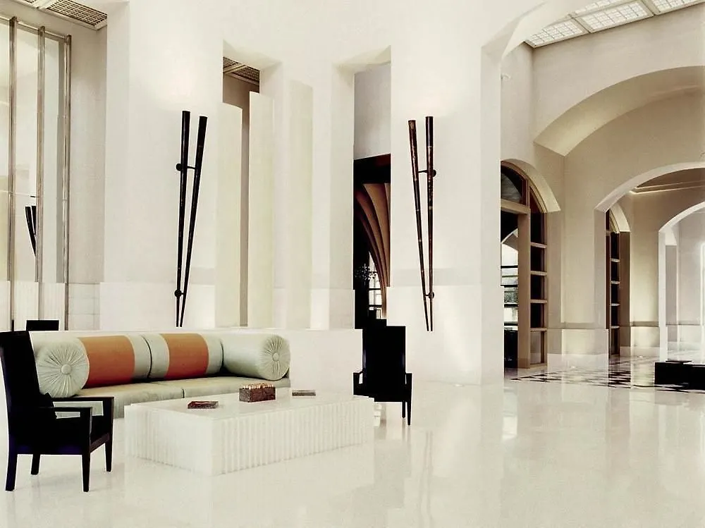 Hotel Trident Gurgaon 5*,